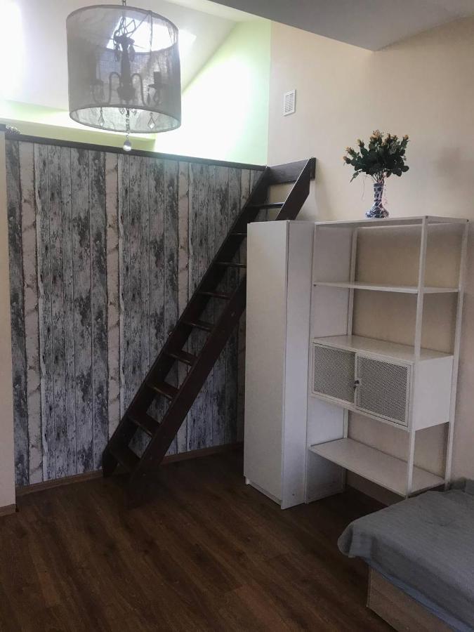 Apartament samodzielny pokój w wygodnym domu z parkingiem Piaseczno  Zewnętrze zdjęcie